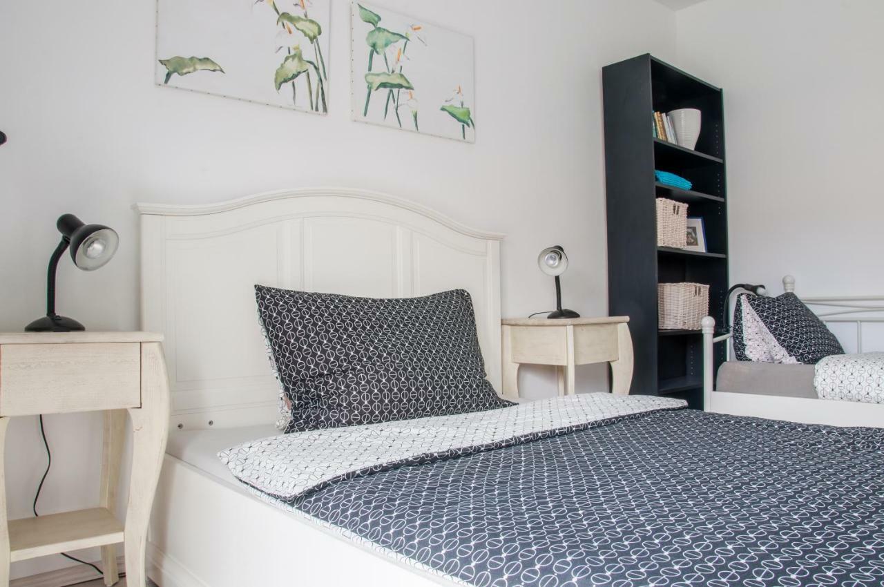 Apartman Zeleznice Daire Dış mekan fotoğraf