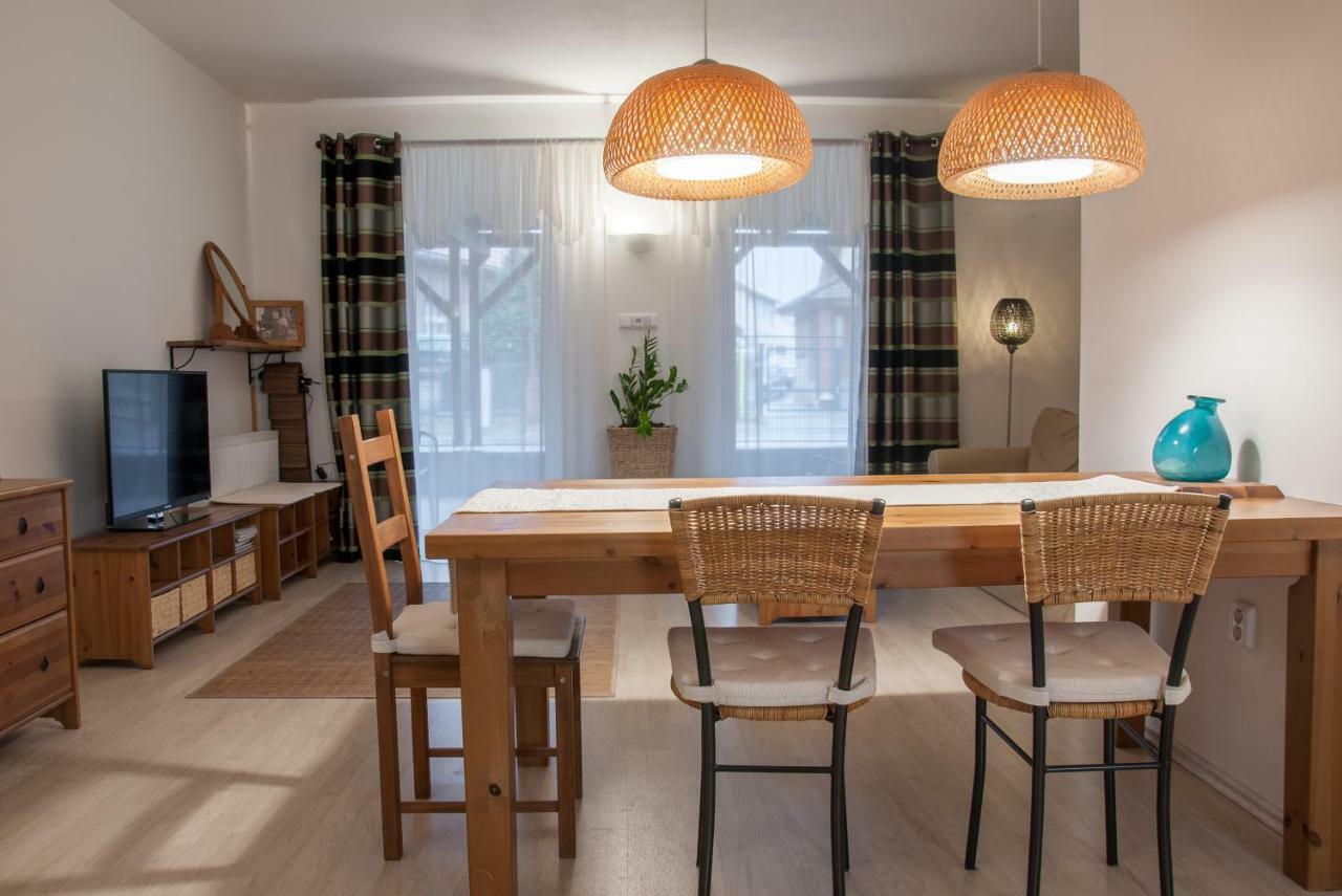 Apartman Zeleznice Daire Dış mekan fotoğraf