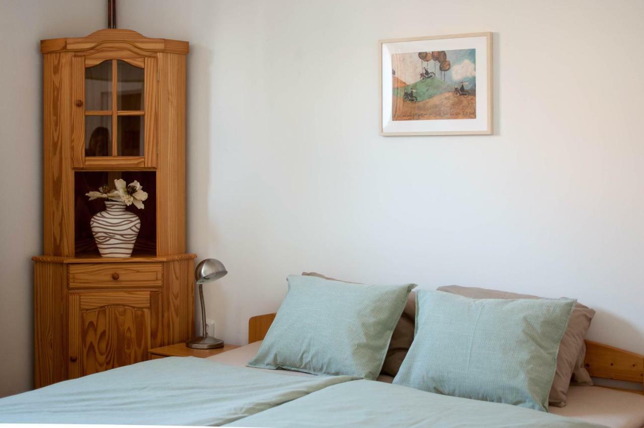 Apartman Zeleznice Daire Dış mekan fotoğraf